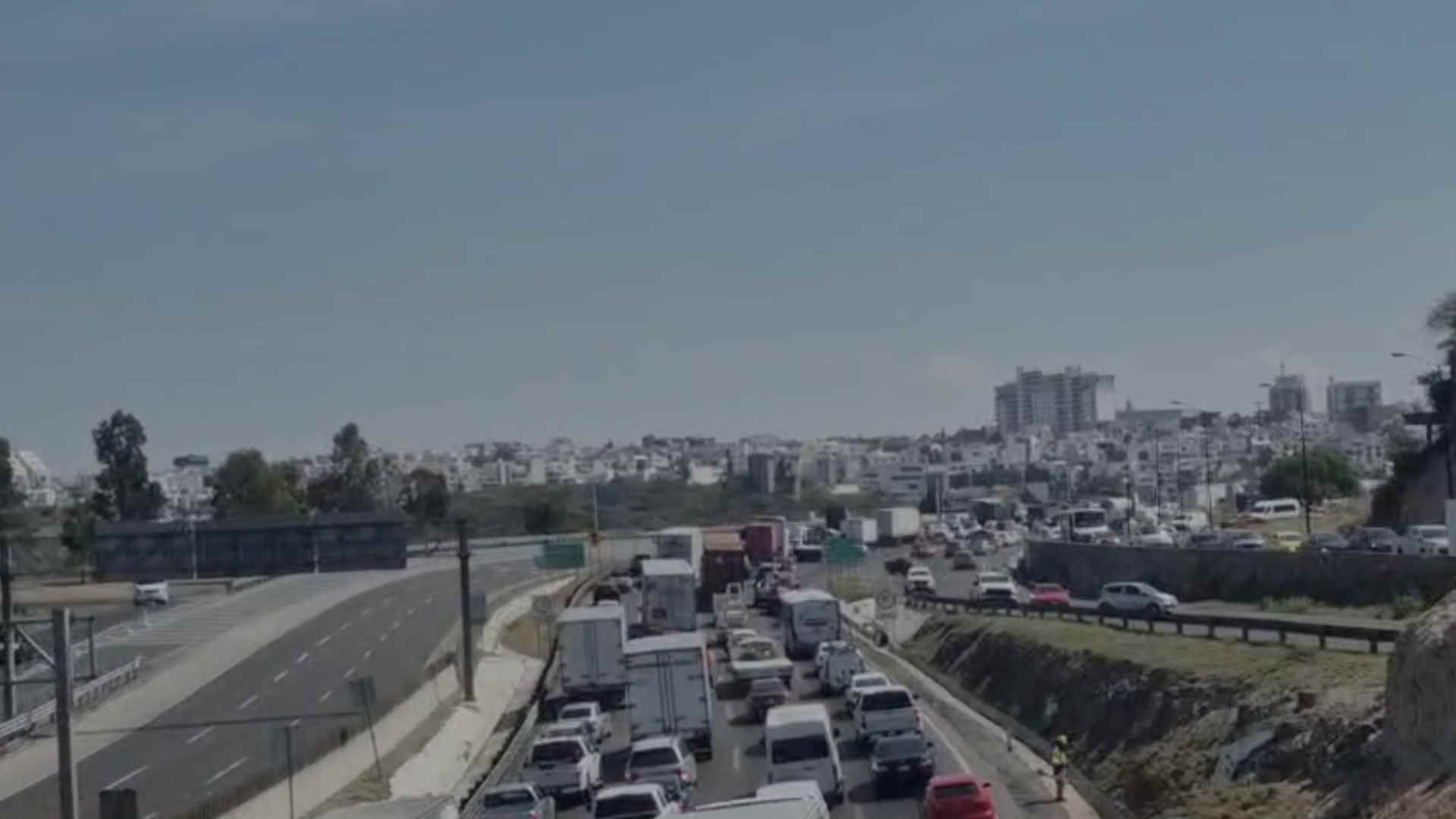 Bloqueos por Transportistas en la México-Querétaro